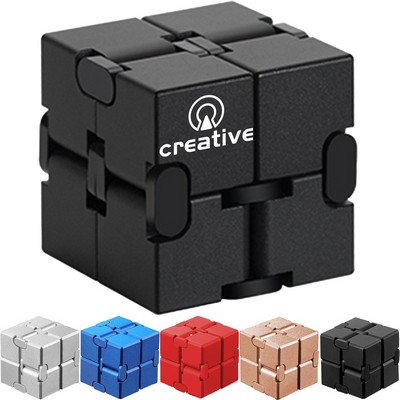 Infinite Transformable Cube
